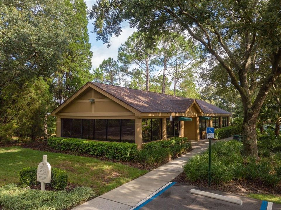 For Sale: $625,000 (4 beds, 2 baths, 2925 Square Feet)