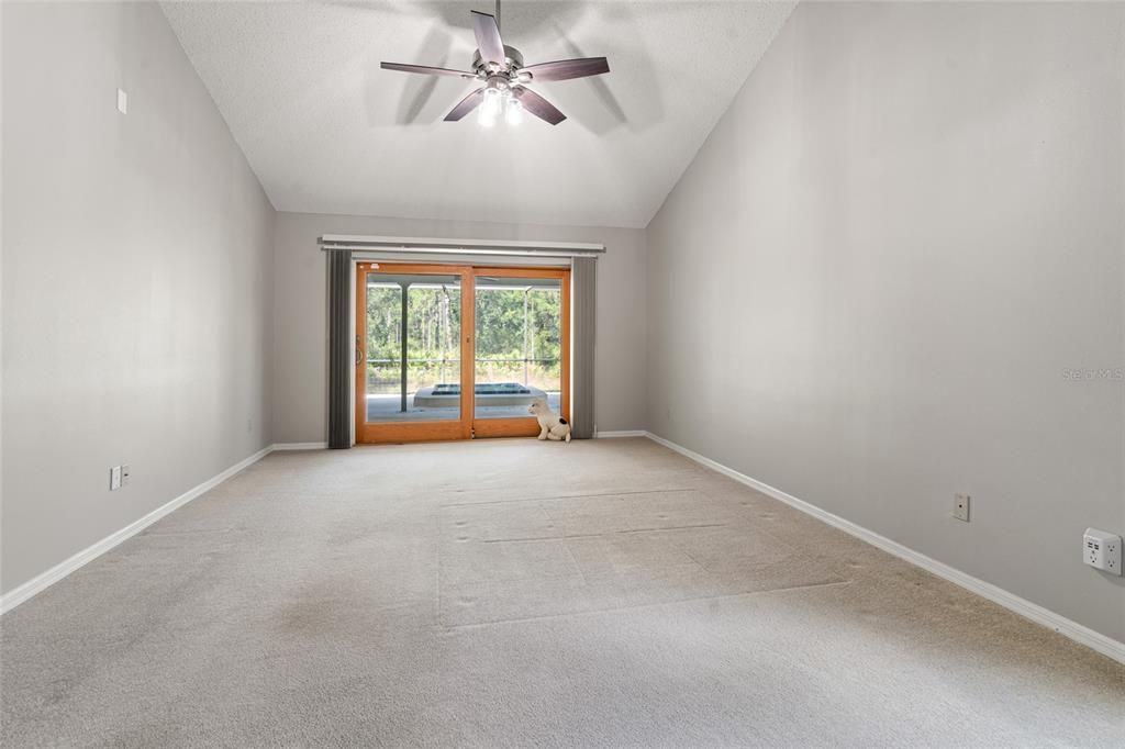 For Sale: $625,000 (4 beds, 2 baths, 2925 Square Feet)