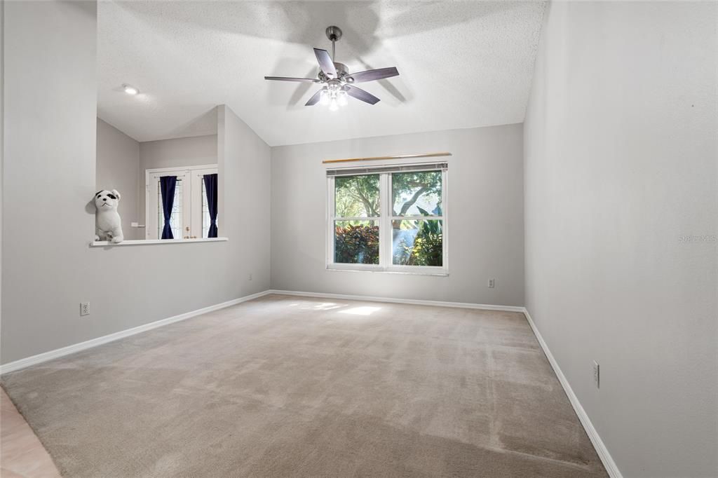 For Sale: $625,000 (4 beds, 2 baths, 2925 Square Feet)