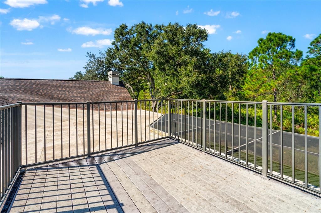 For Sale: $625,000 (4 beds, 2 baths, 2925 Square Feet)