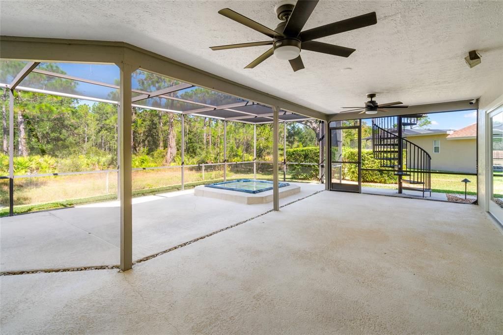 For Sale: $625,000 (4 beds, 2 baths, 2925 Square Feet)