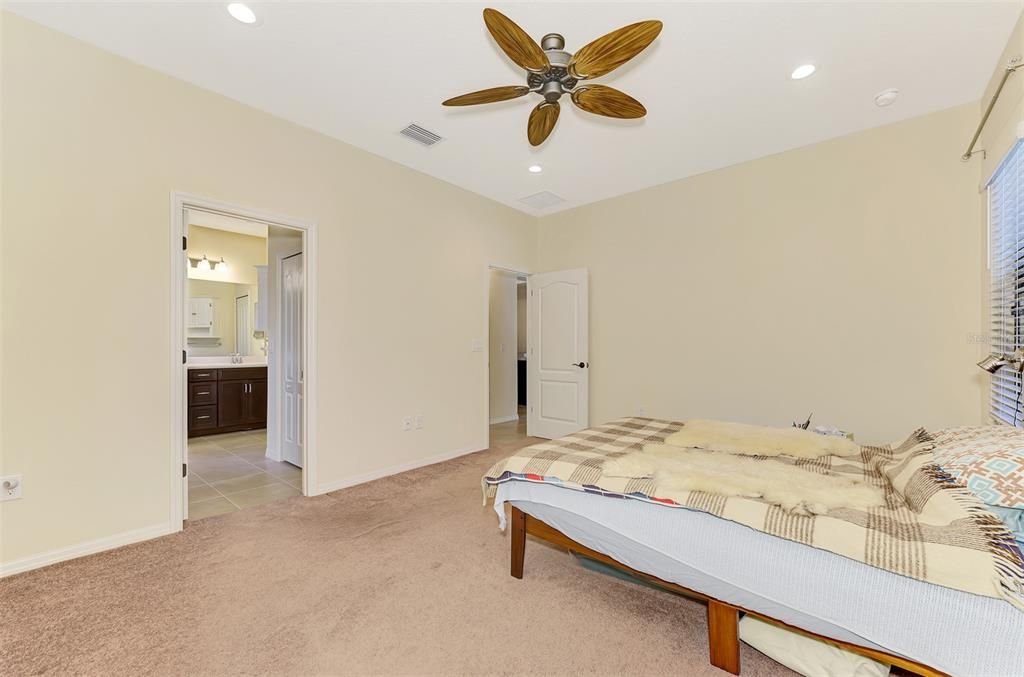 待售: $479,900 (3 贝兹, 2 浴室, 1515 平方英尺)