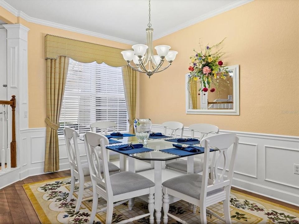 Active With Contract: $325,000 (3 beds, 2 baths, 2059 Square Feet)