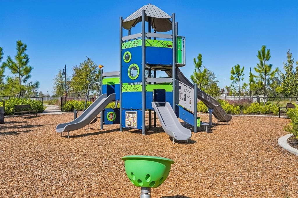 Active With Contract: $375,000 (5 beds, 2 baths, 2415 Square Feet)