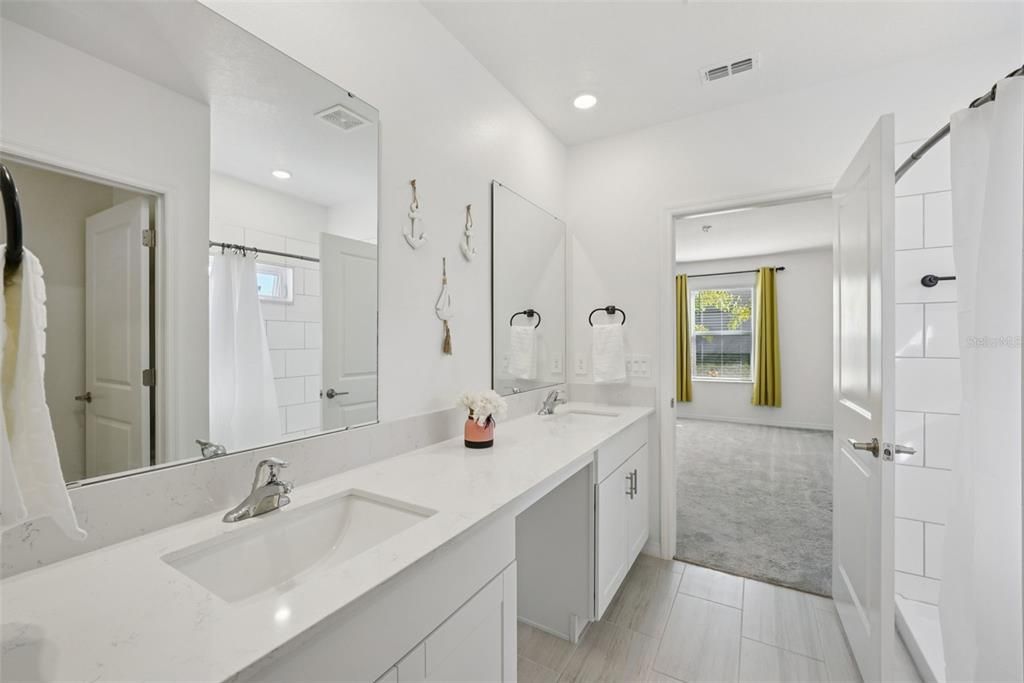 Active With Contract: $375,000 (5 beds, 2 baths, 2415 Square Feet)