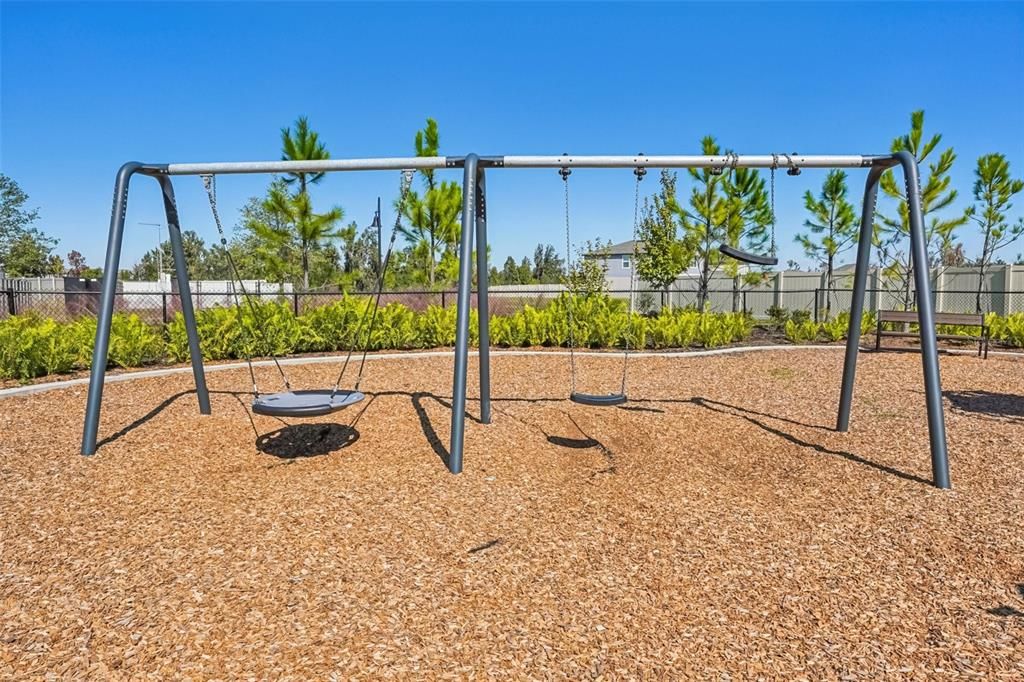 Active With Contract: $375,000 (5 beds, 2 baths, 2415 Square Feet)