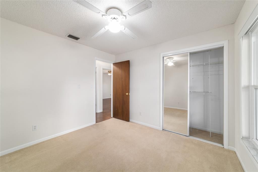 Active With Contract: $248,900 (3 beds, 2 baths, 1550 Square Feet)