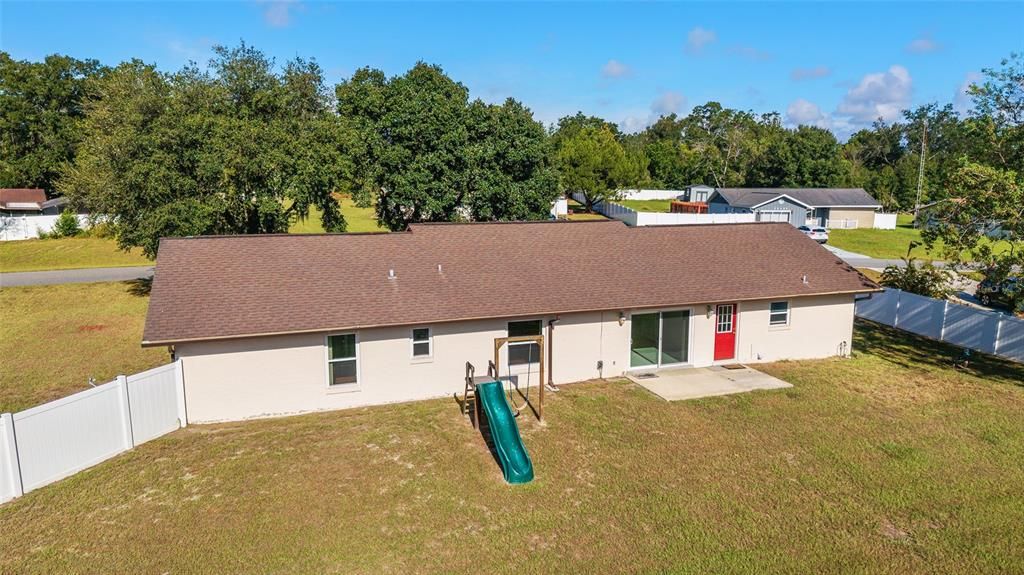 Active With Contract: $248,900 (3 beds, 2 baths, 1550 Square Feet)