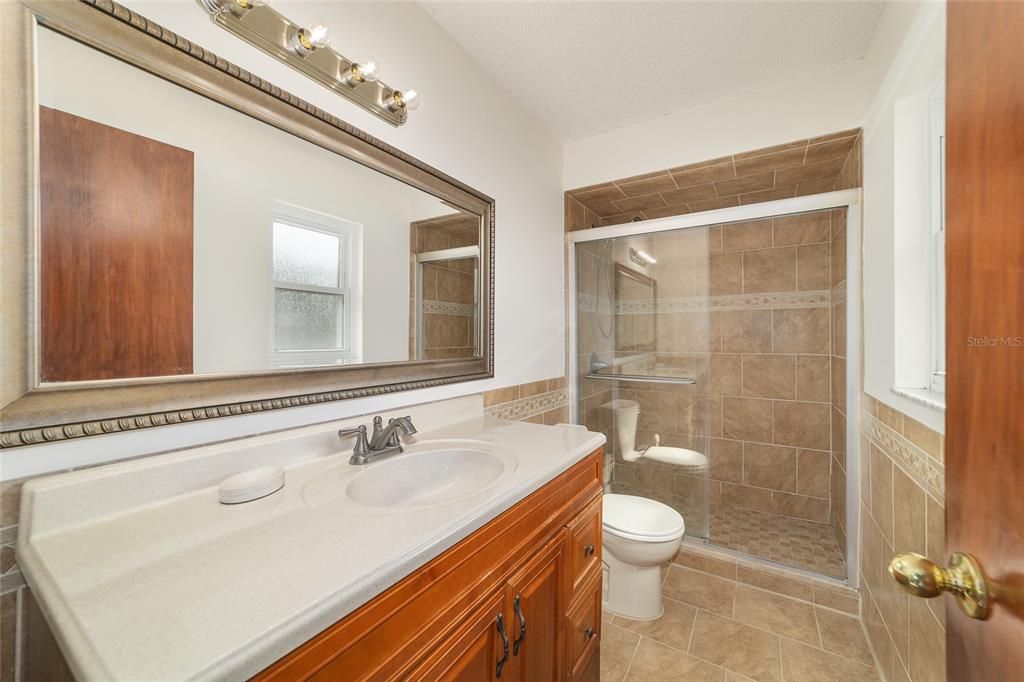 Active With Contract: $248,900 (3 beds, 2 baths, 1550 Square Feet)