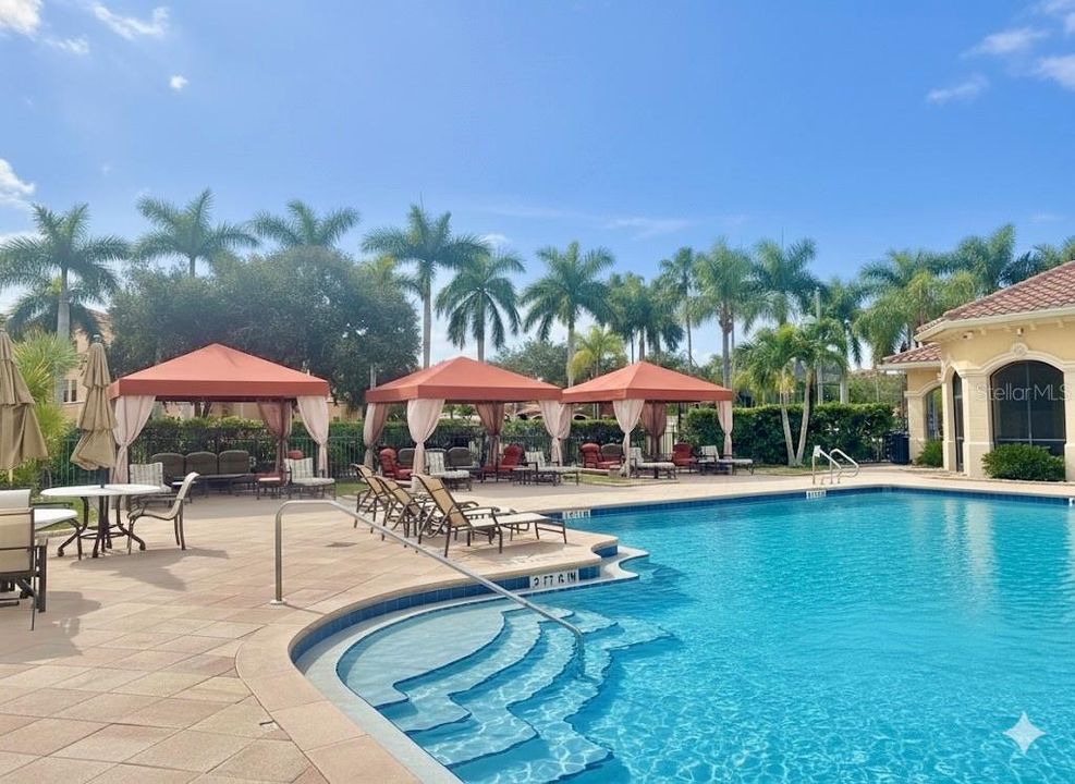 На продажу: $265,000 (2 спален, 2 ванн, 1309 Квадратных фут)