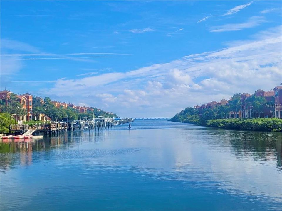 На продажу: $265,000 (2 спален, 2 ванн, 1309 Квадратных фут)