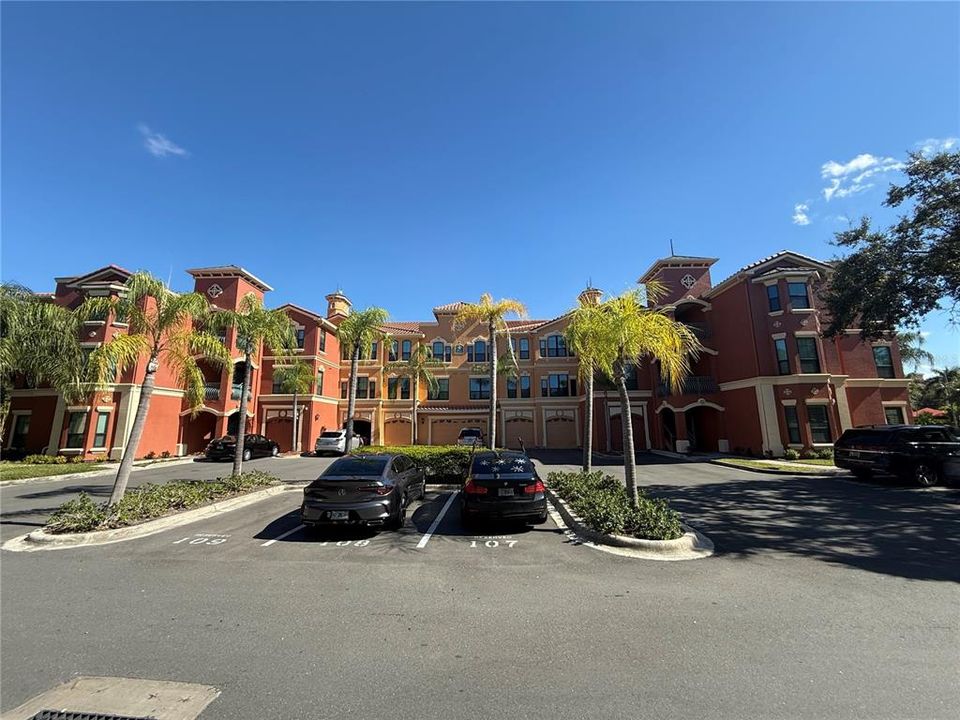 На продажу: $265,000 (2 спален, 2 ванн, 1309 Квадратных фут)