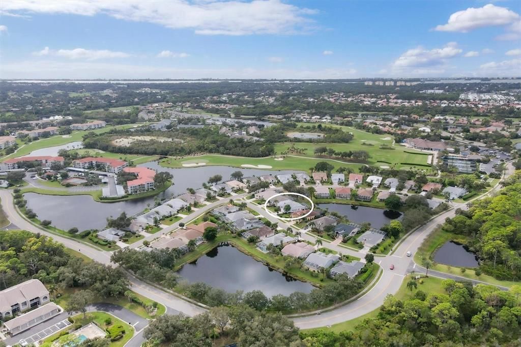 Activo con contrato: $575,000 (2 camas, 2 baños, 1809 Pies cuadrados)