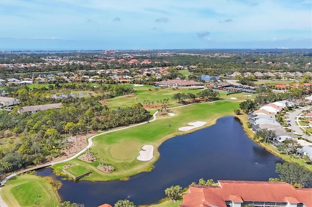 Activo con contrato: $575,000 (2 camas, 2 baños, 1809 Pies cuadrados)