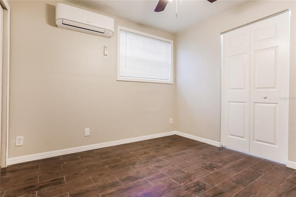 For Rent: $1,945 (3 beds, 2 baths, 1200 Square Feet)