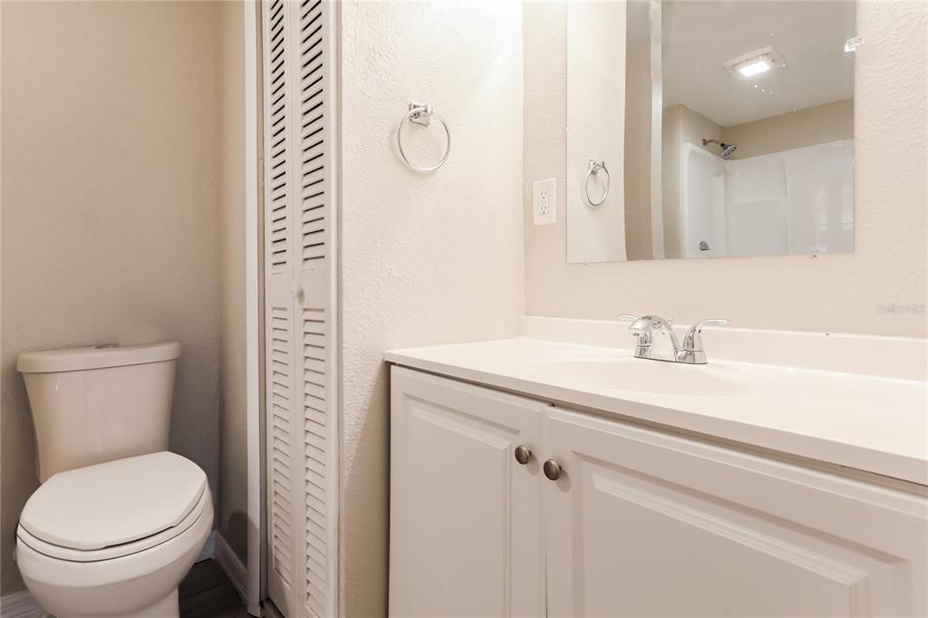 For Rent: $1,945 (3 beds, 2 baths, 1200 Square Feet)