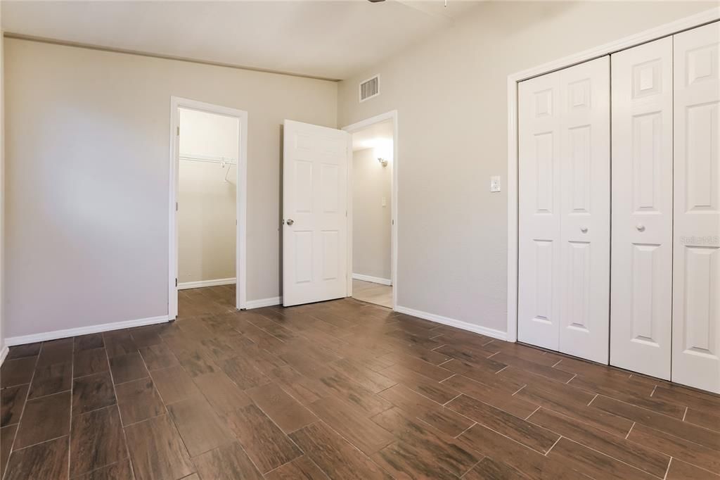 For Rent: $1,945 (3 beds, 2 baths, 1200 Square Feet)
