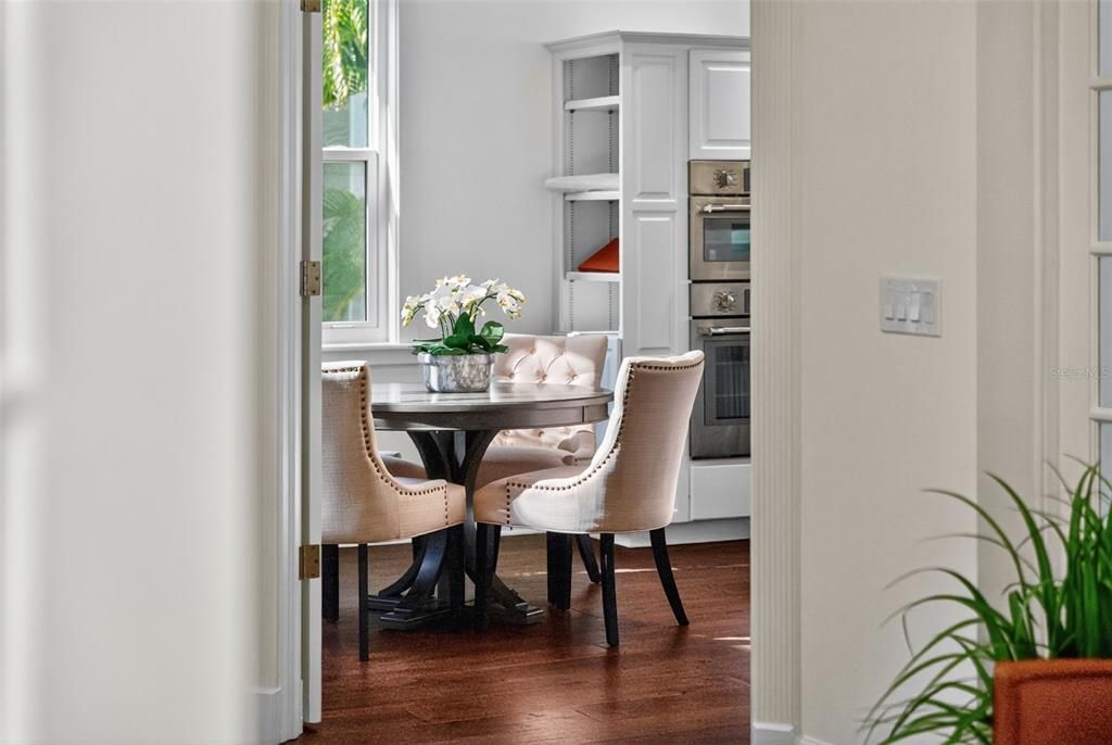 For Sale: $3,980,000 (3 beds, 3 baths, 3341 Square Feet)