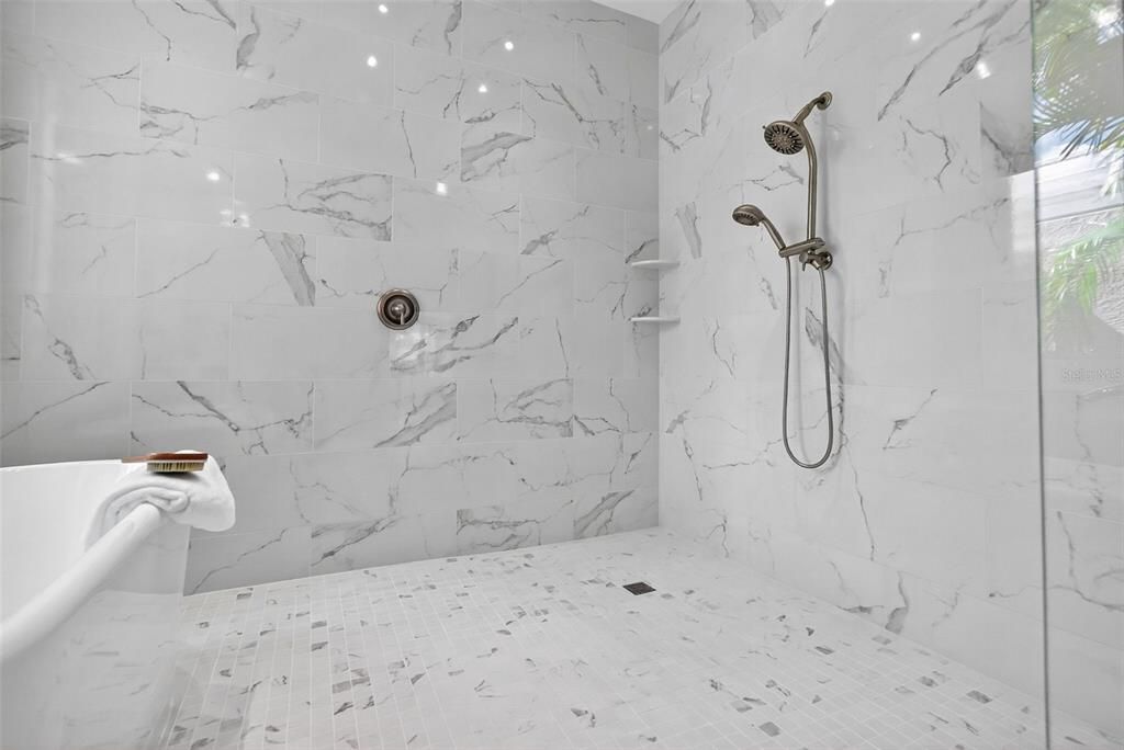 For Sale: $3,980,000 (3 beds, 3 baths, 3341 Square Feet)