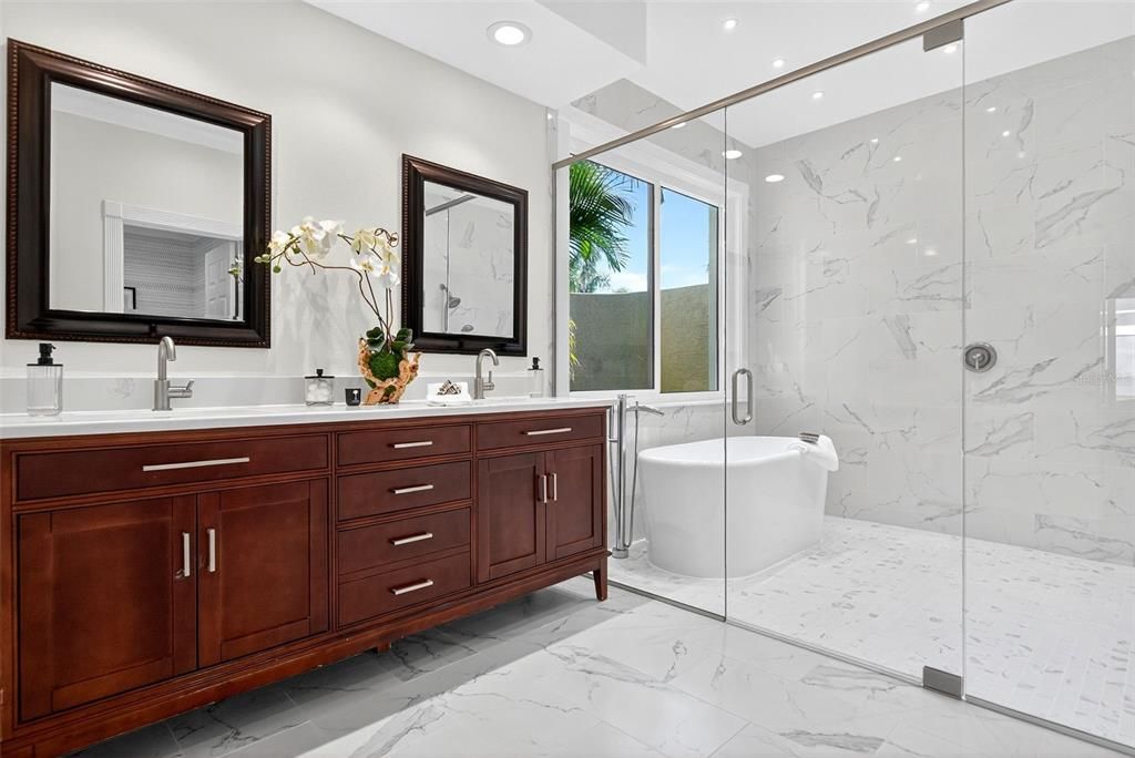 For Sale: $3,980,000 (3 beds, 3 baths, 3341 Square Feet)