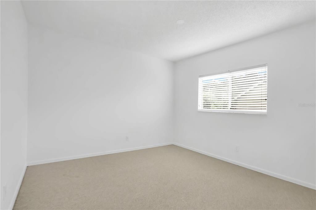 Active With Contract: $549,900 (4 beds, 2 baths, 2286 Square Feet)