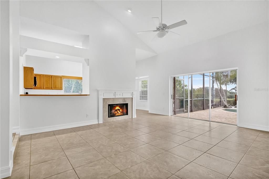 Active With Contract: $549,900 (4 beds, 2 baths, 2286 Square Feet)