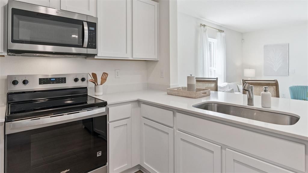 待售: $282,465 (3 贝兹, 2 浴室, 1463 平方英尺)