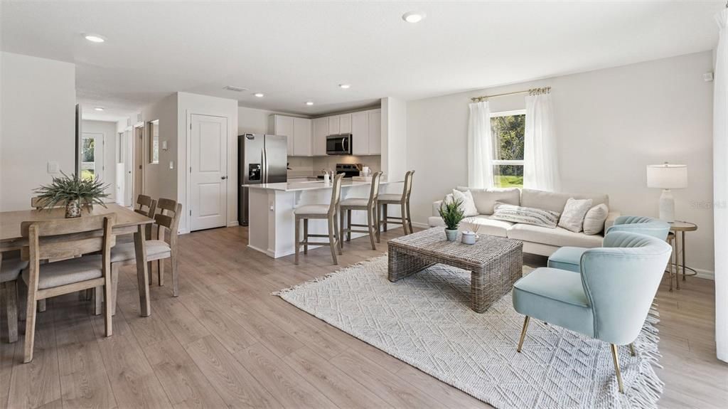 待售: $282,465 (3 贝兹, 2 浴室, 1463 平方英尺)