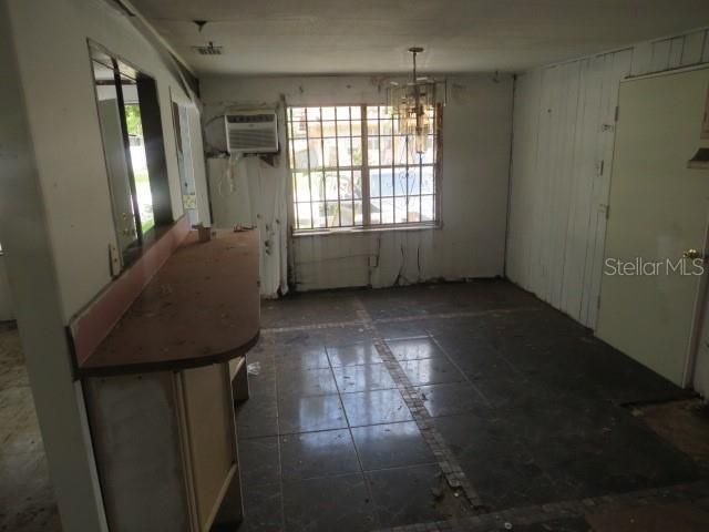 На продажу: $170,000 (2 спален, 2 ванн, 1482 Квадратных фут)