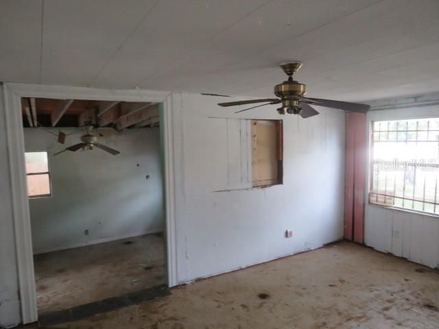 На продажу: $170,000 (2 спален, 2 ванн, 1482 Квадратных фут)