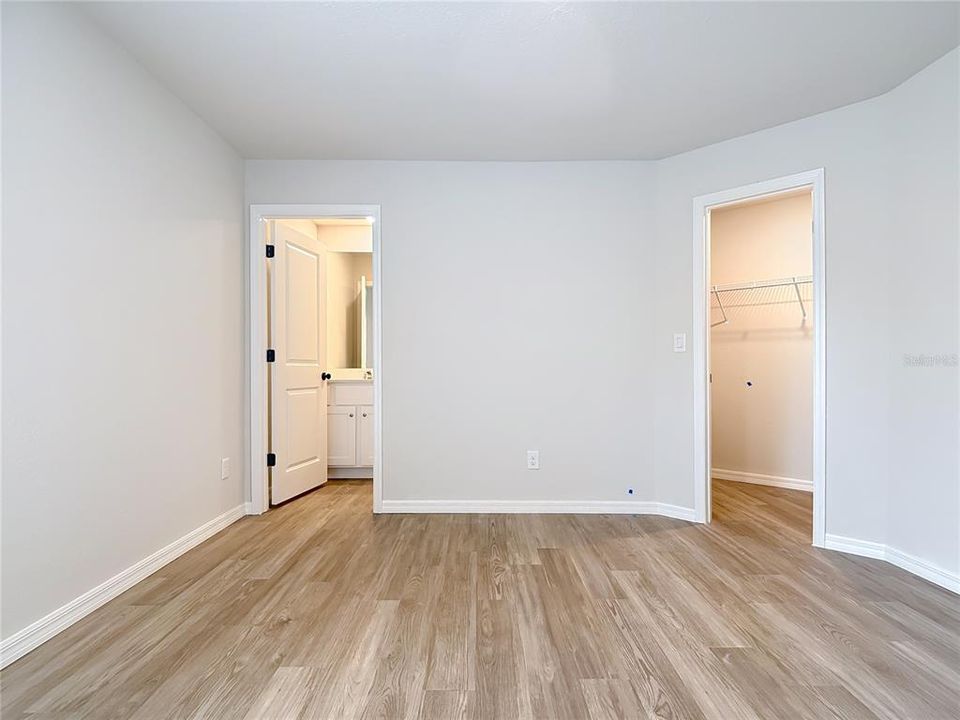 For Sale: $431,400 (4 beds, 0 baths, 2104 Square Feet)