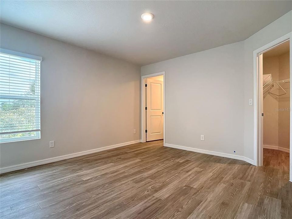 For Sale: $431,400 (4 beds, 0 baths, 2104 Square Feet)