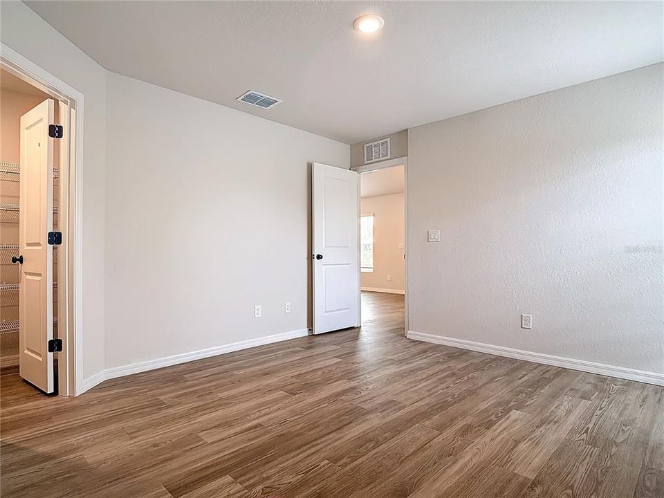 For Sale: $431,400 (4 beds, 0 baths, 2104 Square Feet)