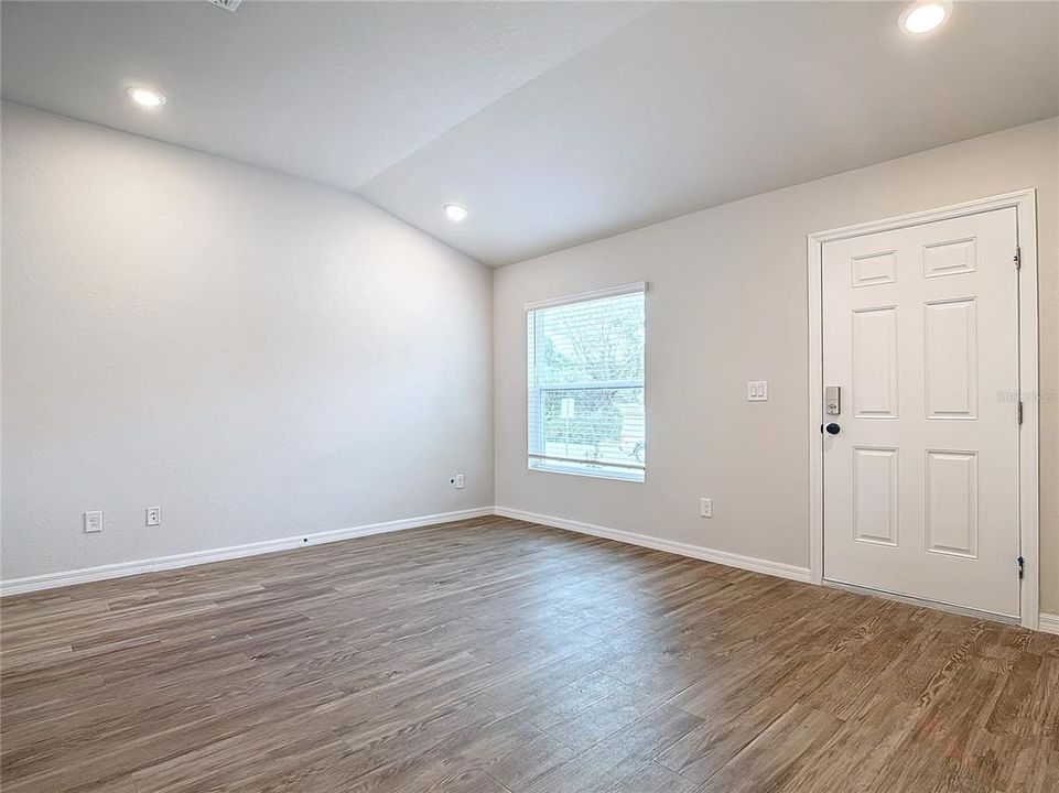 For Sale: $431,400 (4 beds, 0 baths, 2104 Square Feet)