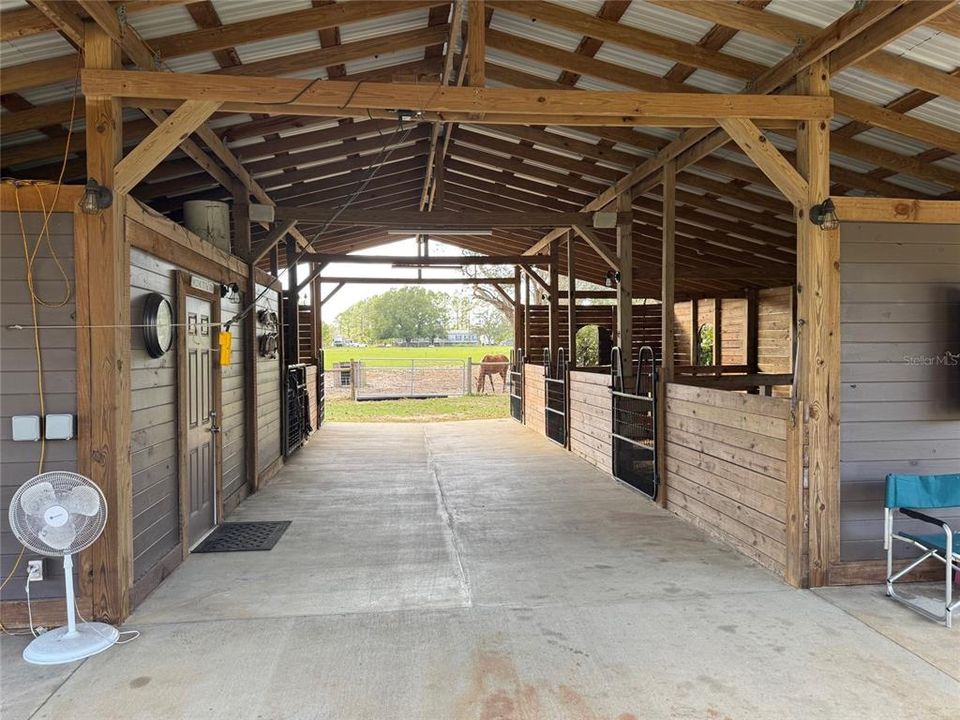 合同活跃: $265,000 (5.00 acres)