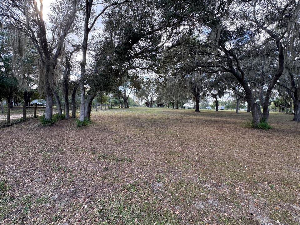 合同活跃: $265,000 (5.00 acres)