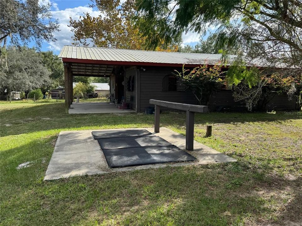 合同活跃: $265,000 (5.00 acres)