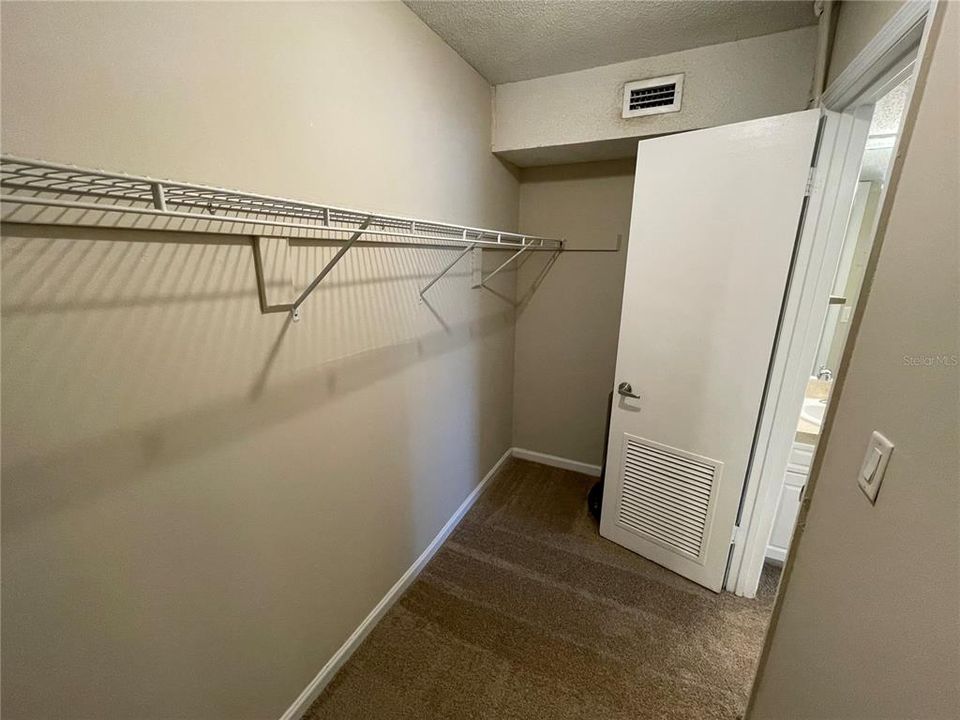 В аренду: $1,175 (1 спален, 1 ванн, 550 Квадратных фут)