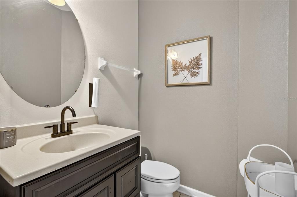 待售: $330,000 (3 贝兹, 2 浴室, 1637 平方英尺)