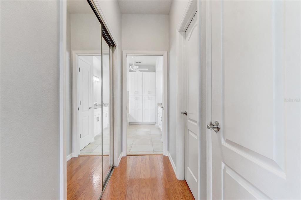 Active With Contract: $657,000 (4 beds, 3 baths, 2514 Square Feet)