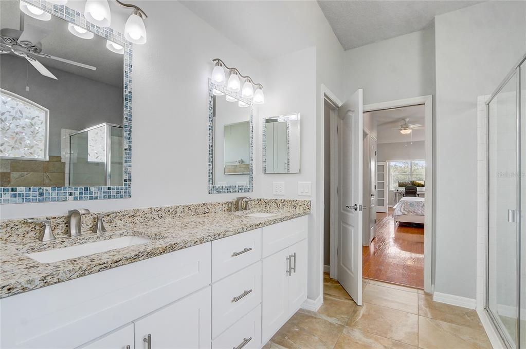 Active With Contract: $657,000 (4 beds, 3 baths, 2514 Square Feet)