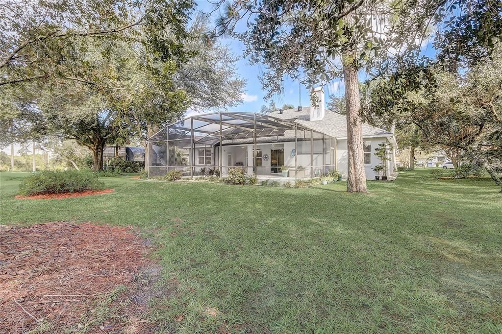 Active With Contract: $657,000 (4 beds, 3 baths, 2514 Square Feet)