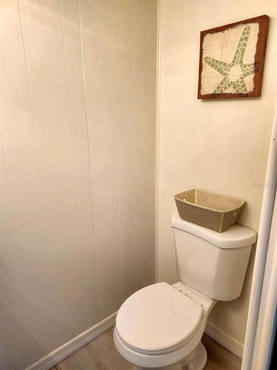 For Sale: $159,000 (2 beds, 1 baths, 770 Square Feet)