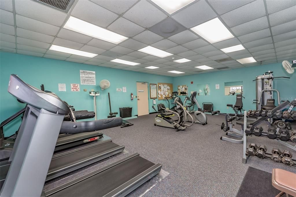 For Sale: $159,000 (2 beds, 1 baths, 770 Square Feet)