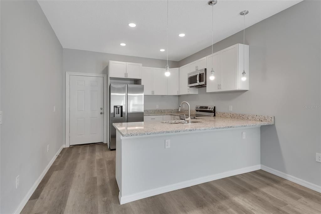 For Sale: $324,900 (3 beds, 2 baths, 1675 Square Feet)