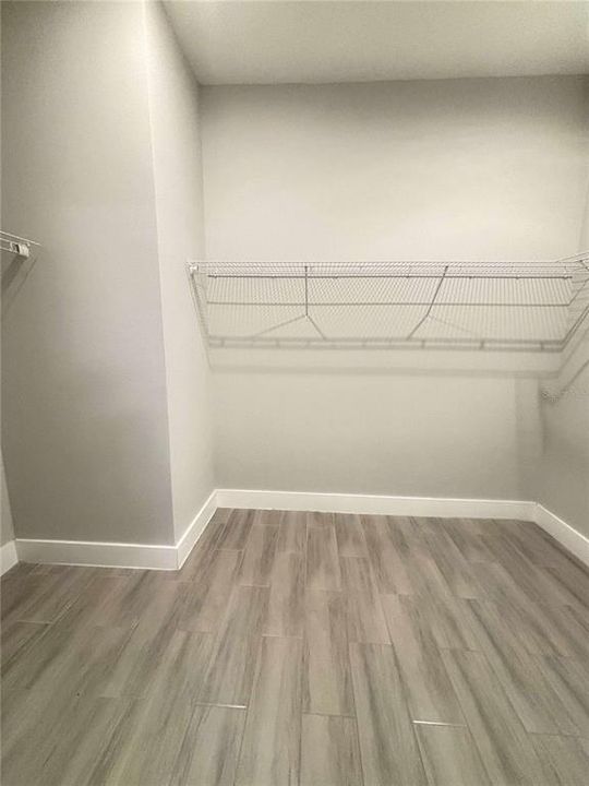 出租: $2,300 (4 贝兹, 3 浴室, 1891 平方英尺)