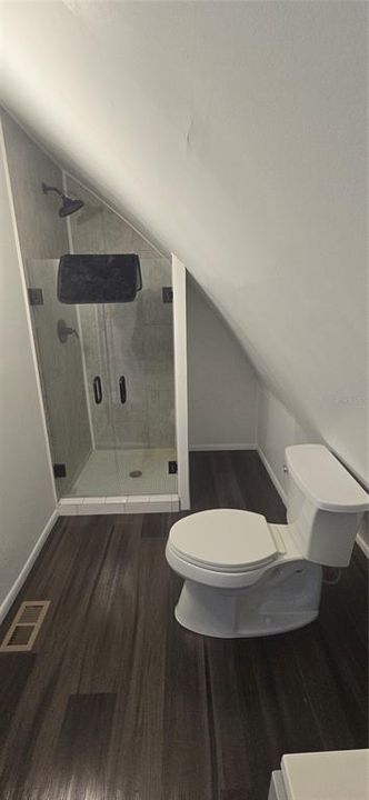 Active With Contract: $364,888 (2 beds, 2 baths, 750 Square Feet)