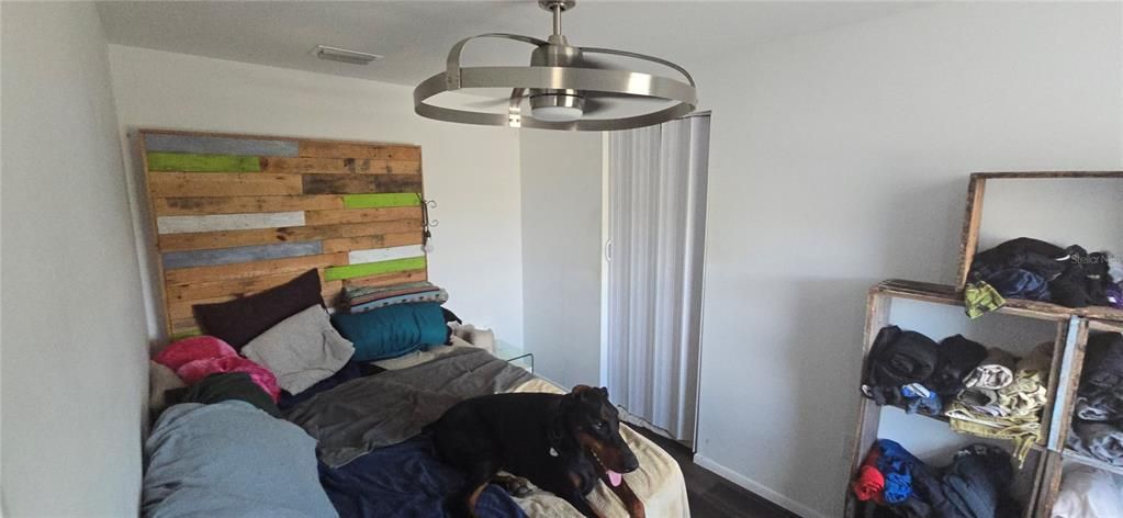 Active With Contract: $364,888 (2 beds, 2 baths, 750 Square Feet)