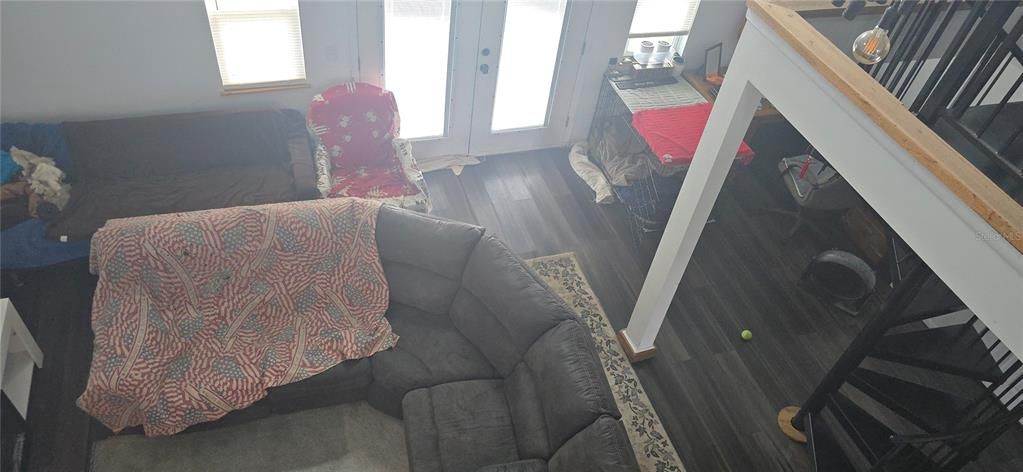 Active With Contract: $364,888 (2 beds, 2 baths, 750 Square Feet)