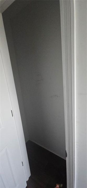 Active With Contract: $364,888 (2 beds, 2 baths, 750 Square Feet)